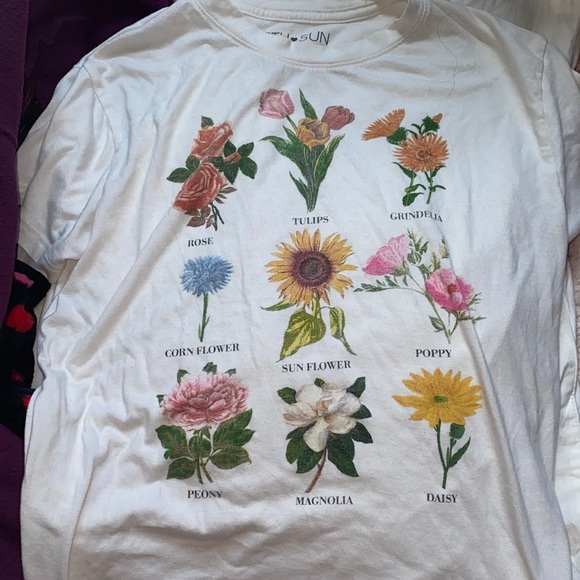 Target t-shirt - Picture 1 of 2